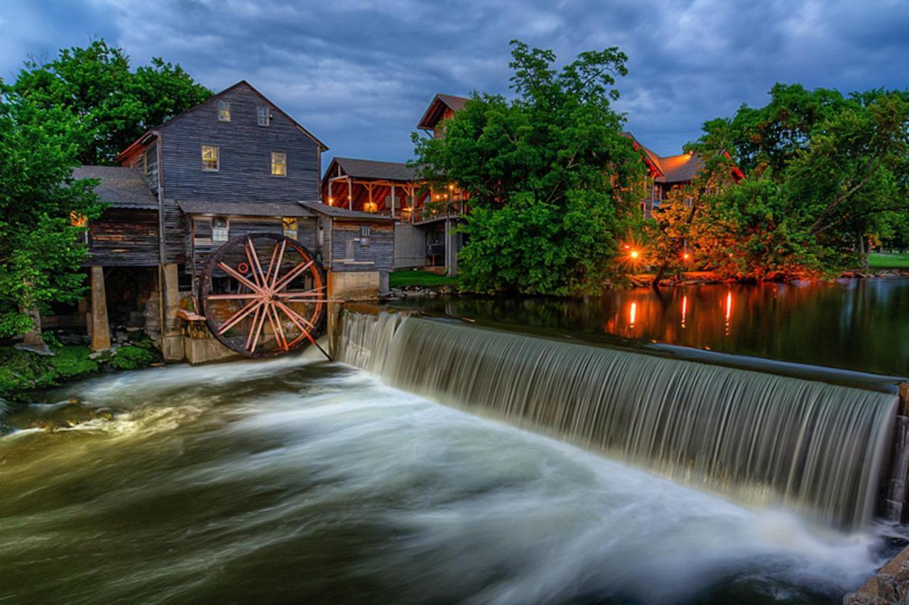 Forever Yours, Hot Tub, 1089 Of Free Attraction Tickets For Each Paid Day, Dollywood And More Pigeon Forge Kültér fotó