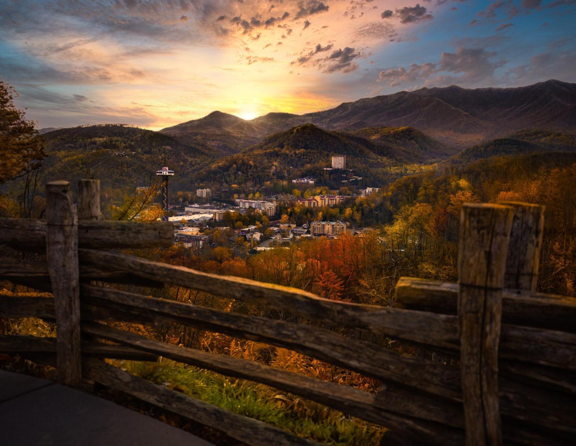 Forever Yours, Hot Tub, 1089 Of Free Attraction Tickets For Each Paid Day, Dollywood And More Pigeon Forge Kültér fotó